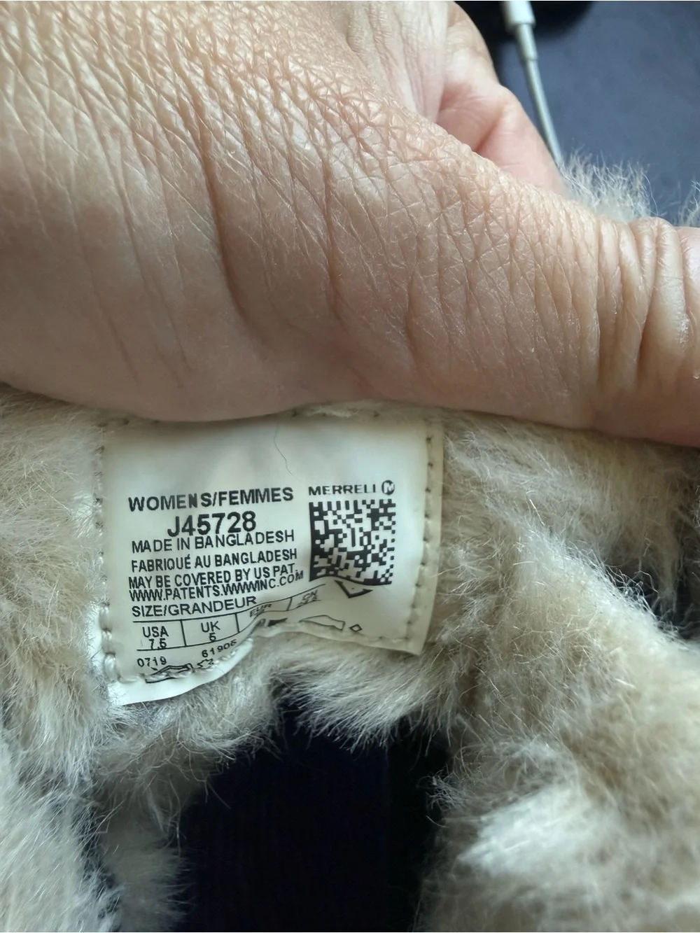 Merrell Black Winter Boots with Cream Faux-Fur Cuff